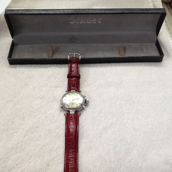 Men' s Silver Automatic Stauer Watch - Picture 4 of 12